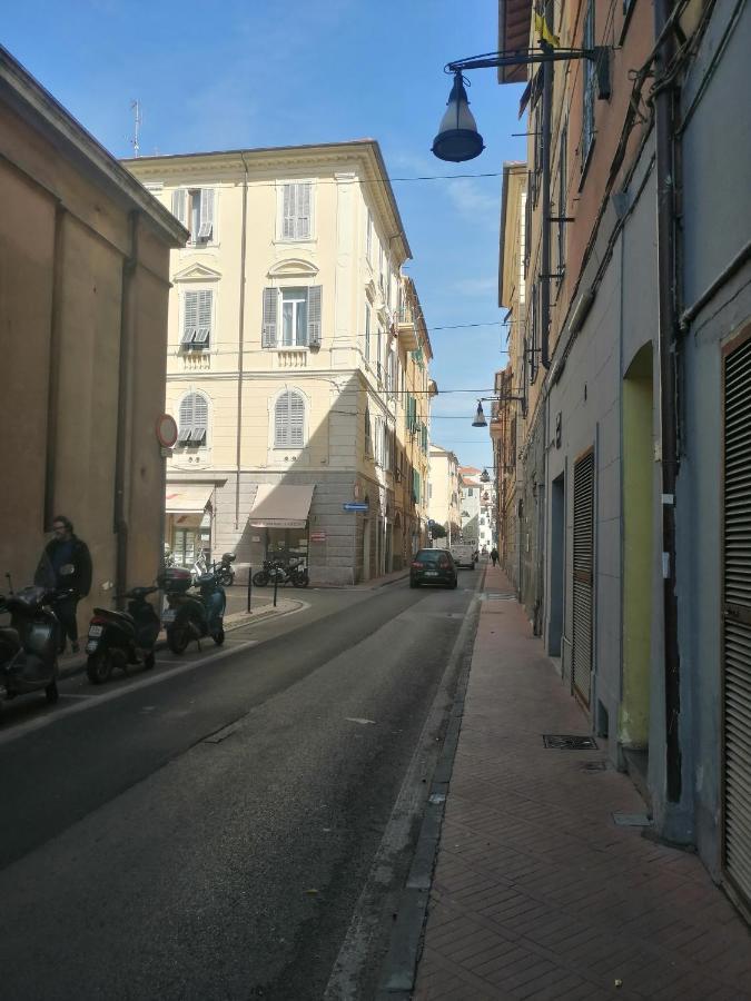 Appartement Casa Nives à Imperia Extérieur photo